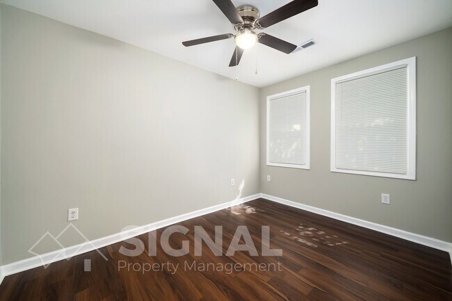 Building Photo - 1524 33rd St Ensley