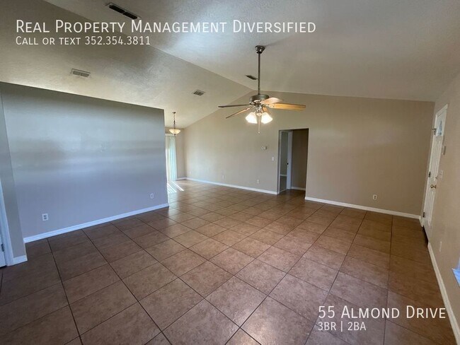 Building Photo - 55 Almond Dr