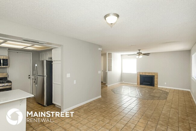 Building Photo - 804 Crabapple Dr