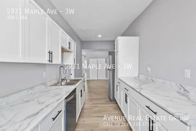 Building Photo - 5931 Maple Ave