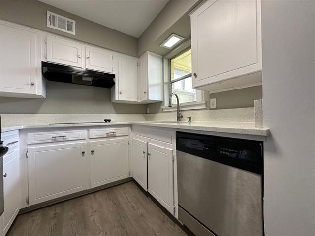 Building Photo - 5080 Matilda St