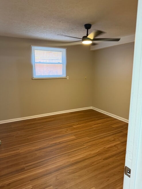Building Photo - 1623 Brick Kiln Ln