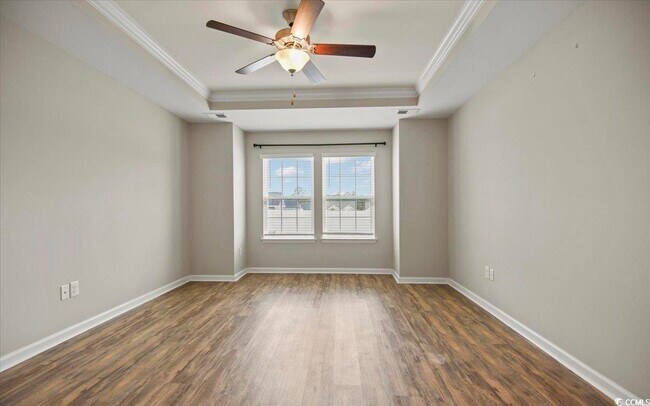 Building Photo - 3720 Park Pointe Ave