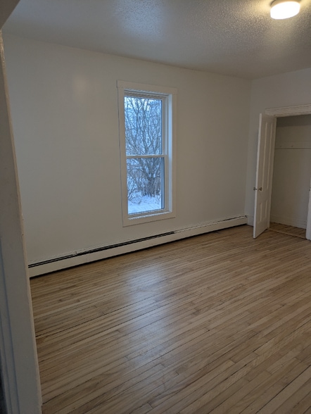 Building Photo - 148 Bartlett St