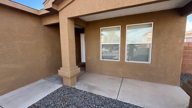 Building Photo - Lovely Home In Stonbrige Subdivision