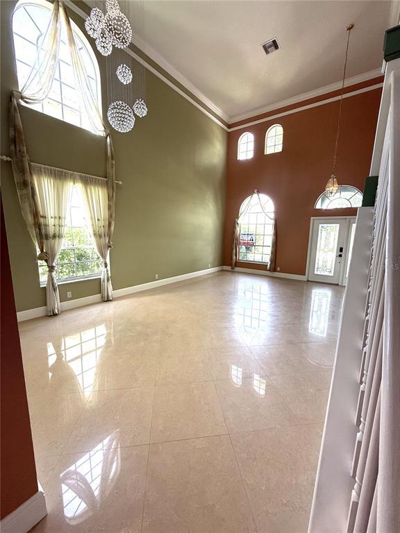 Building Photo - 3865 NW Deer Oak Dr