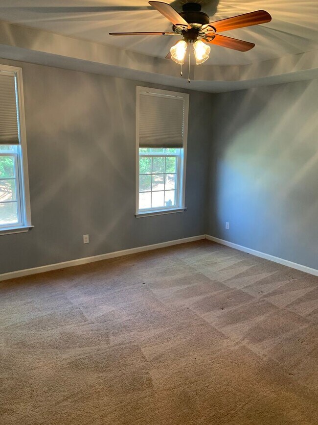 Building Photo - Traemoor Village Townhome