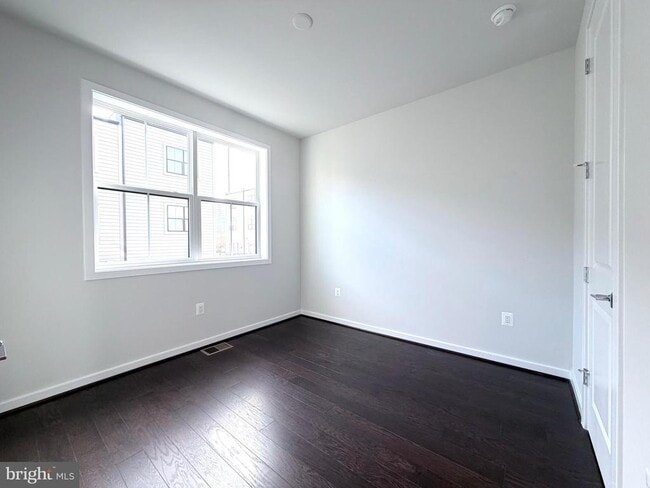 Building Photo - 11924 Caravelle Lp