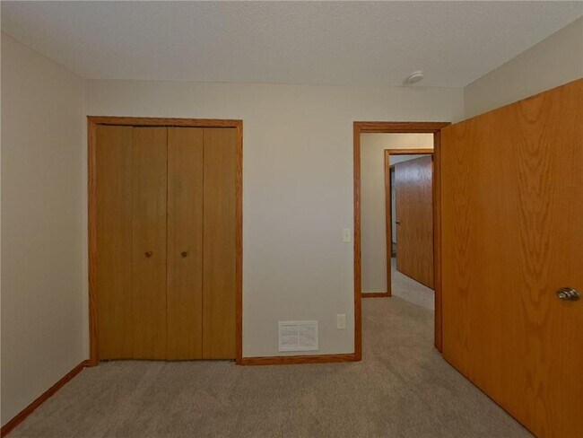Building Photo - 14030 Candlewood Ln NE