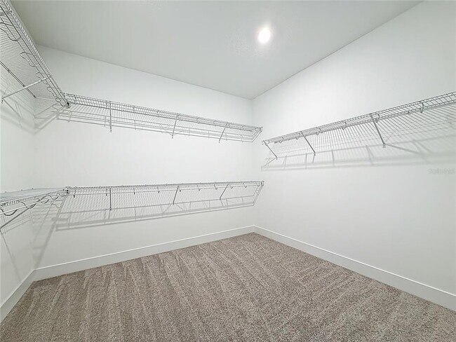 Building Photo - 4732 W Wallcraft Ave