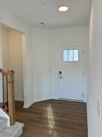 Building Photo - 12077 Jordi Rd