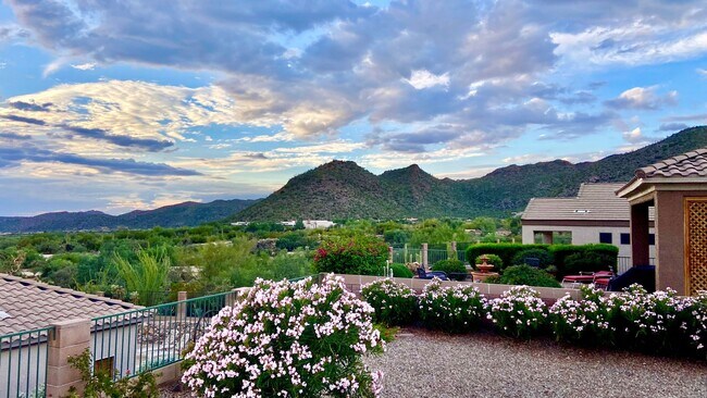 Building Photo - 5177 W Navajo Mesa Pl