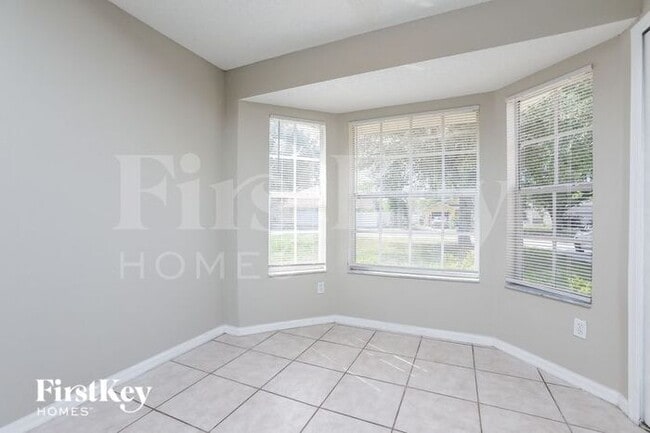 Building Photo - 7442 Groveoak Dr