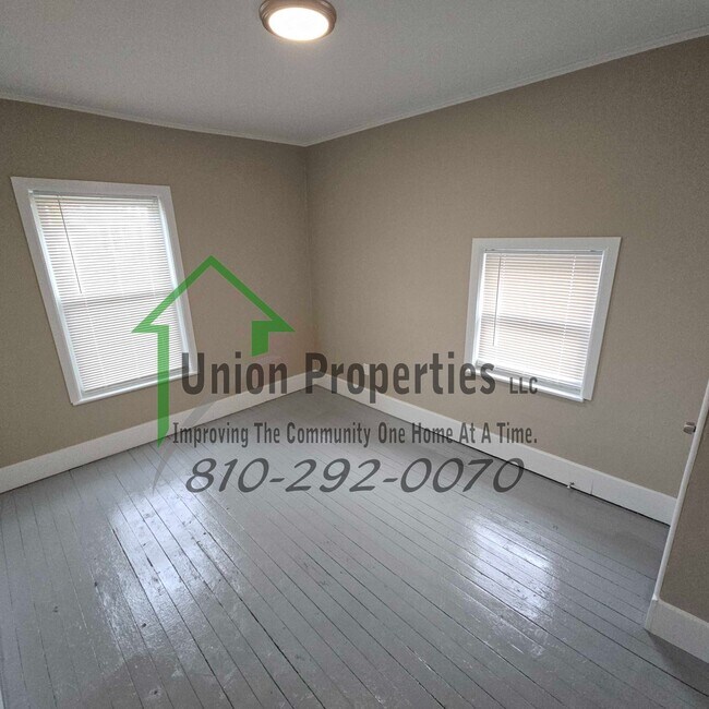 Building Photo - 516 Glenwood Ave