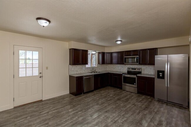 Building Photo - 2999 Fort Garland Dr