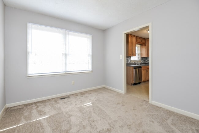 Building Photo - 2501 Wright Cir