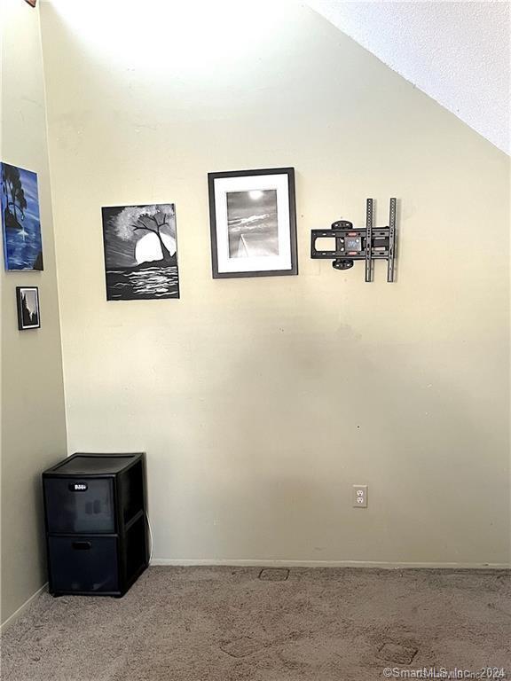 Building Photo - 83 Cinnamon Spring