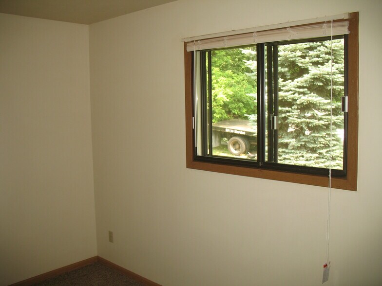 Building Photo - 1207 Mint Dr