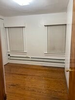 Building Photo - 60 St Pauls Ave