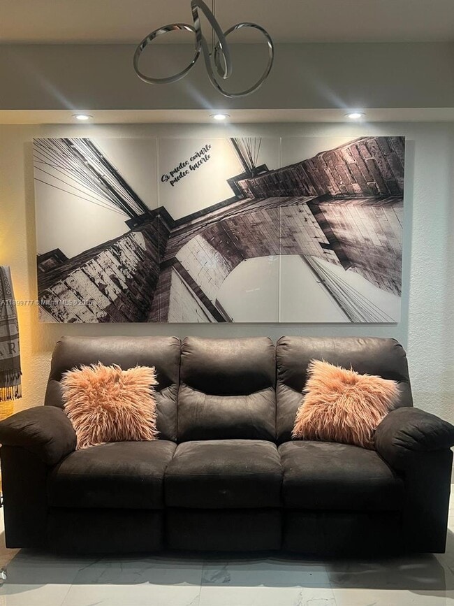 Building Photo - 11501 NW 89th St