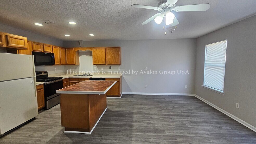 Building Photo - 4262 Polo Ct