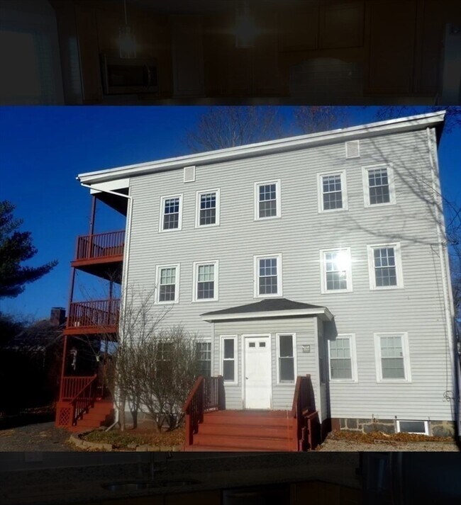 Building Photo - 3 1/2 Becket Ave