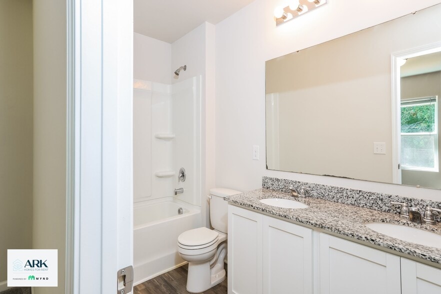 Building Photo - 208 Saddle Brooke Trce