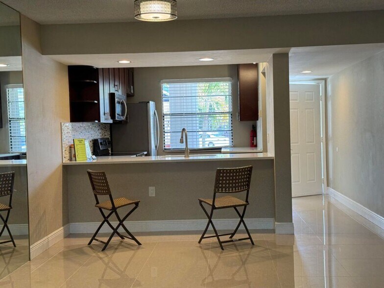 Building Photo - 3521 Village Blvd