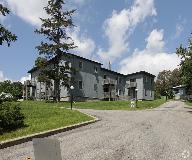 Primary Photo - ZG Green Apartments