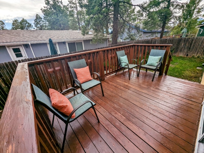 Building Photo - 120 E Camille Dr