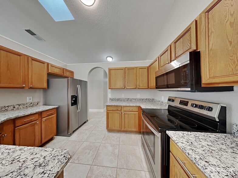 Building Photo - 12895 Downstream Cir