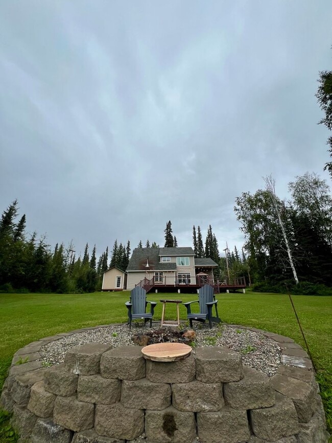 Building Photo - Stunning 3-Bedroom, 3-Bath Waterfront Home on the Chena River