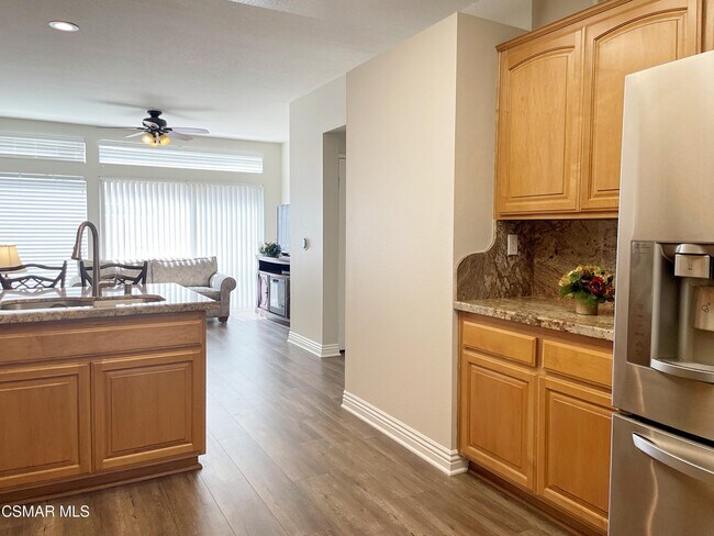 Building Photo - 4149 Flowerview Ct