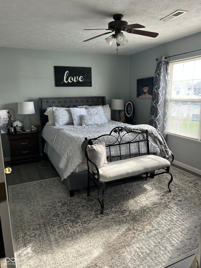 Building Photo - 39 Cedarwood Dr