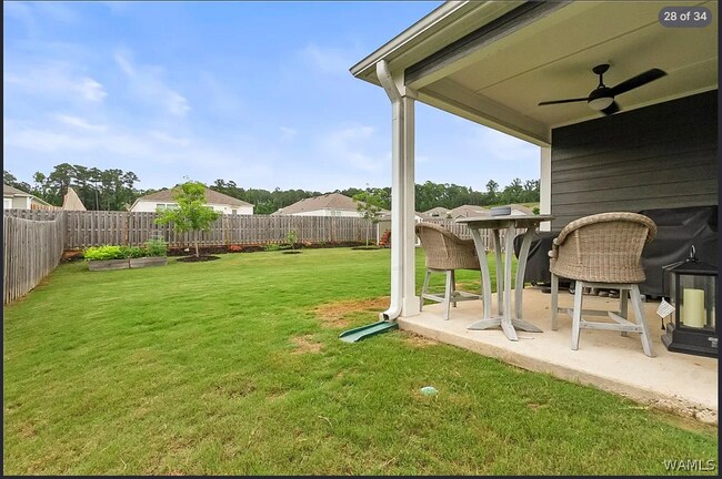 Building Photo - 3704 Magnolia Hls Dr