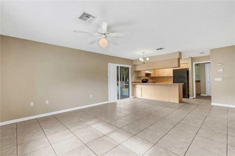Building Photo - 6404-6422 Odom Rd