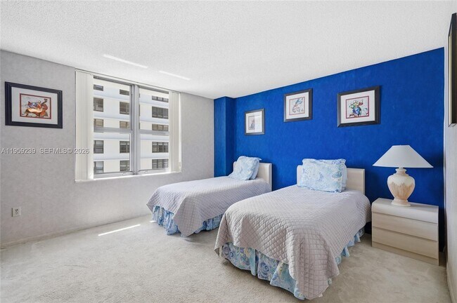 Building Photo - 9801 Collins Ave