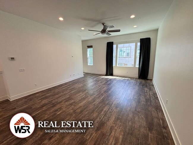 Building Photo - Stunning 4 Bedroom Townhome in the Heart of Chino Hills