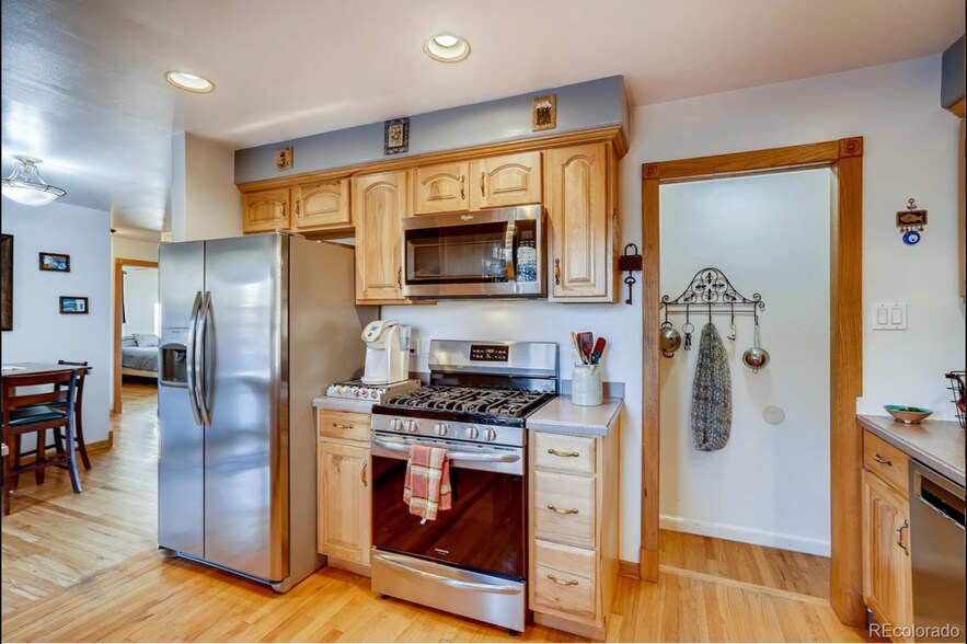 Building Photo - 3735 w 78th Ave