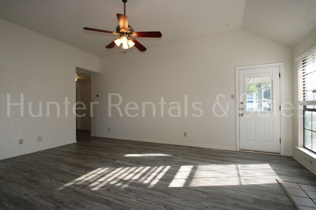 Building Photo - Spacious Corner Lot Killeen Home with Fruit-Bearing Backyard Trees