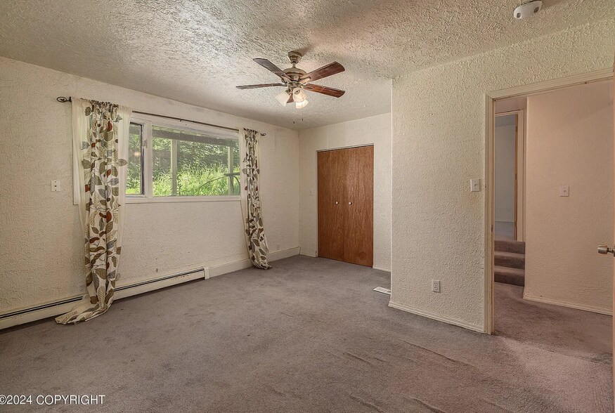 Building Photo - 1470 N Grubstake Dr
