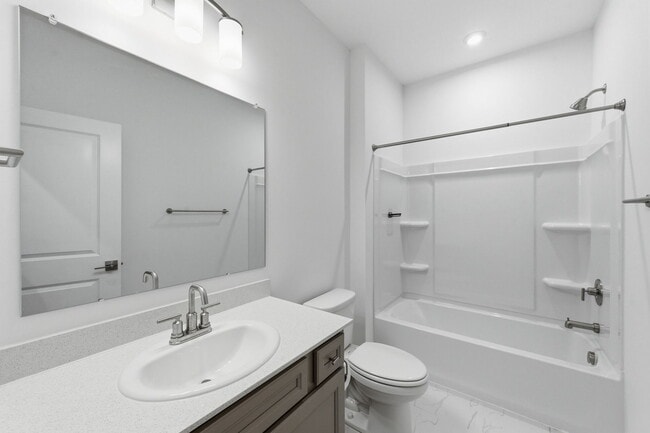 Building Photo - 538 Penwell Dr