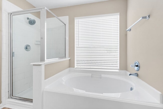 Building Photo - 19222 Wading River Dr