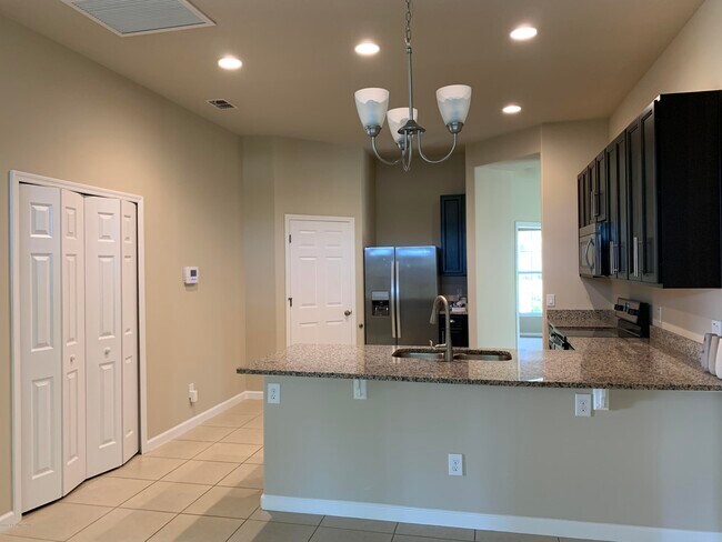 Building Photo - 3585 Tabitha Ct