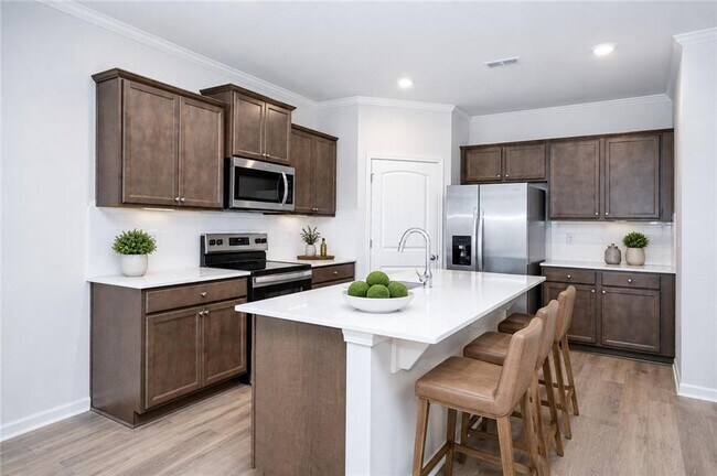 Building Photo - 24 Berryville Dr