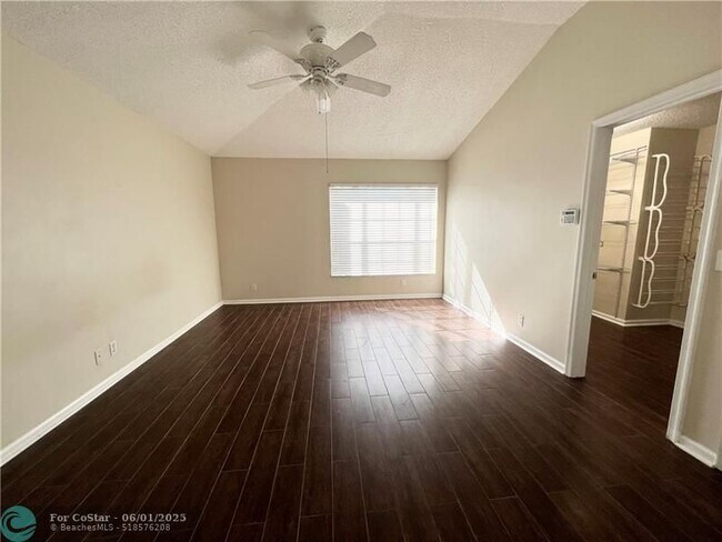 Building Photo - 5897 N Plum Bay Pkwy