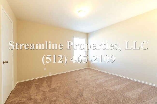 Building Photo - Beautiful 4 bedroom home in Del Valle!