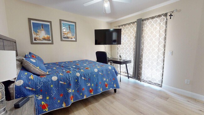 Building Photo - 68645 Panorama Rd