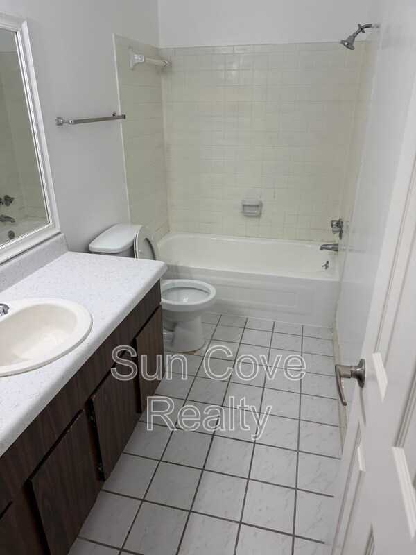 Building Photo - 9940 7th Way N