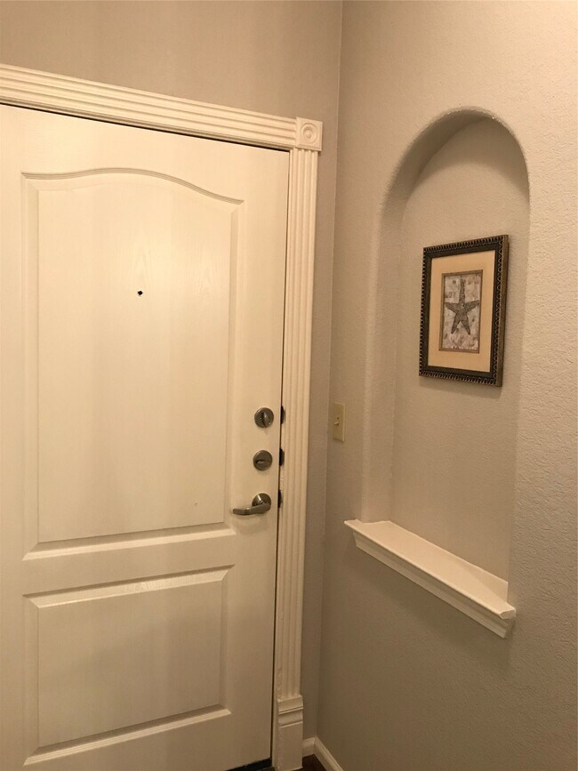 Building Photo - 1711 Old Spanish Trl